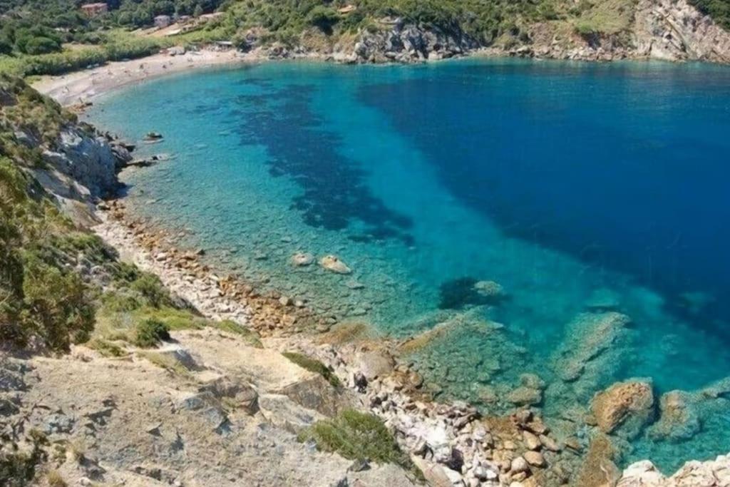 Nisportino, Elba. Bilocale Con Patio Vista Mare. Villa Casa Castagno Bagian luar foto